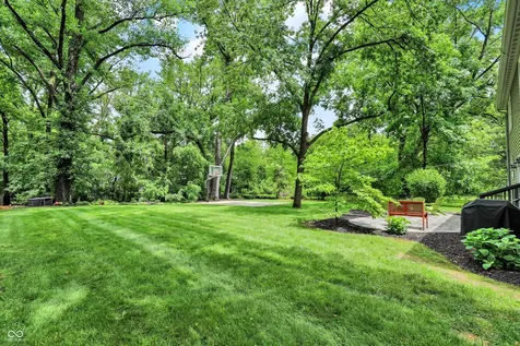 4610 E 71st Street Indianapolis IN 46220