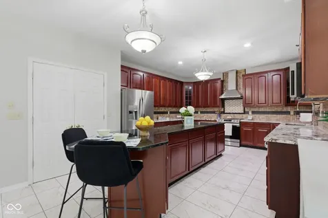 12470 Calluna Court Fishers IN 46037