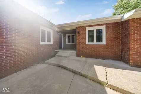 1204 Orchard Drive Covington IN 47932