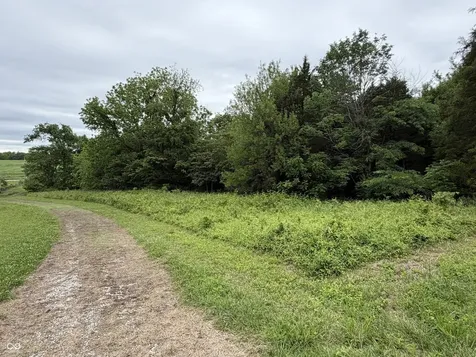 1274 Twin Ponds Road Bedford IN 47421