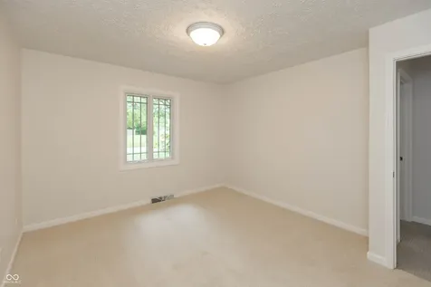 7454 Avalon Trail Road Indianapolis IN 46250