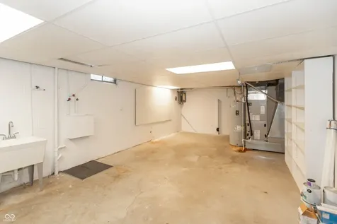 7454 Avalon Trail Road Indianapolis IN 46250