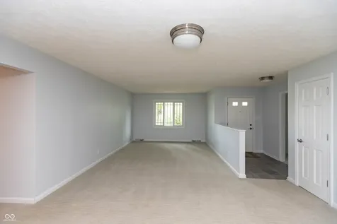 7454 Avalon Trail Road Indianapolis IN 46250