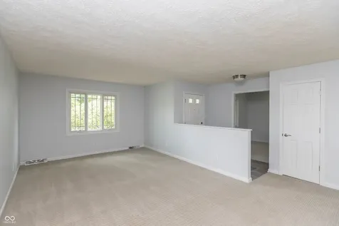 7454 Avalon Trail Road Indianapolis IN 46250