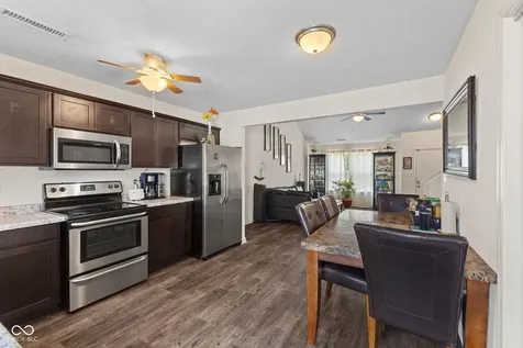 3035 Arrowroot Lane Indianapolis IN 46239