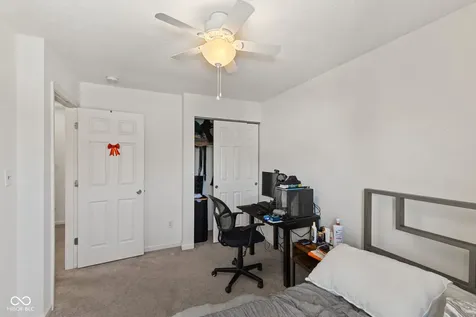 3035 Arrowroot Lane Indianapolis IN 46239