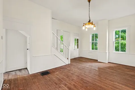 307 S Walnut Street Rising Sun IN 47040