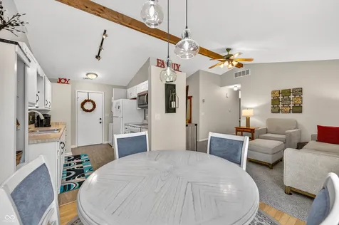 7373 S Woodruff Lane Nineveh IN 46164
