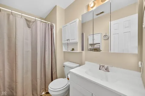 7373 S Woodruff Lane Nineveh IN 46164