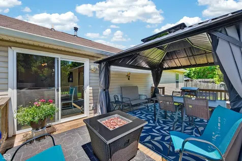 7373 S Woodruff Lane Nineveh IN 46164