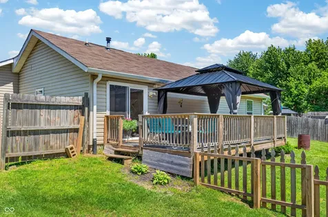 7373 S Woodruff Lane Nineveh IN 46164