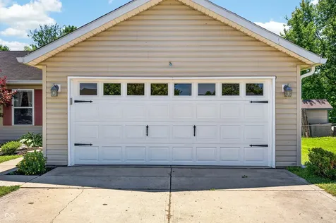 7373 S Woodruff Lane Nineveh IN 46164