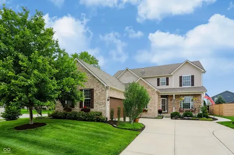 5517 W Stoneview Trail Mccordsville IN 46055