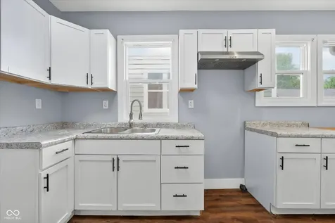 1052 W 35th Street Indianapolis IN 46208