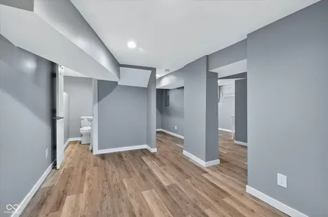 1052 W 35th Street Indianapolis IN 46208