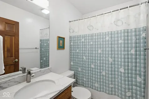 5179 Clear Lake Court Carmel IN 46033