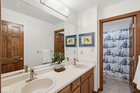 5179 Clear Lake Court Carmel IN 46033