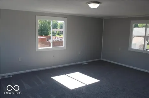 112 N Grant Street Brownsburg IN 46112