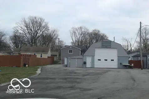 112 N Grant Street Brownsburg IN 46112