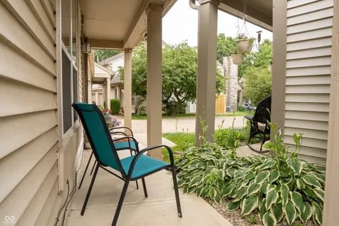 7862 Hunters Path Indianapolis IN 46214