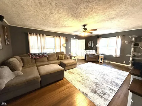 1106 N Park Avenue Alexandria IN 46001