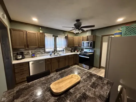 1106 N Park Avenue Alexandria IN 46001