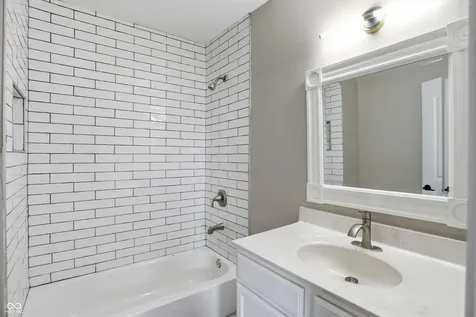 4224 Evanston Avenue Indianapolis IN 46205