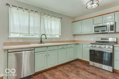 10625 Gathering Drive Indianapolis IN 46259