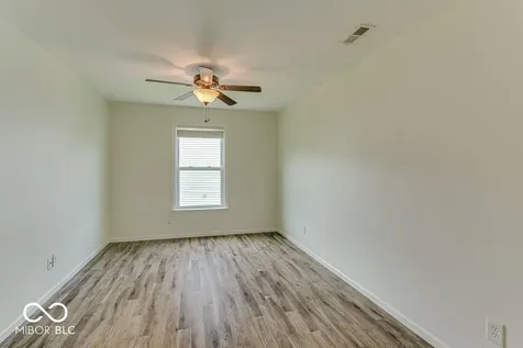10625 Gathering Drive Indianapolis IN 46259