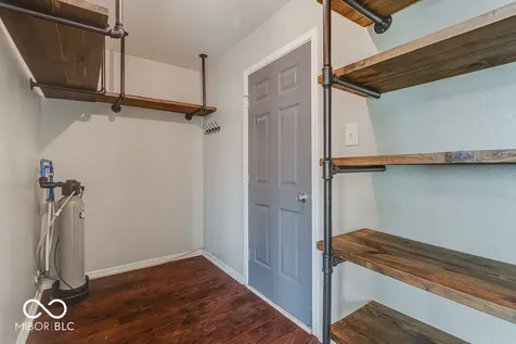 10625 Gathering Drive Indianapolis IN 46259