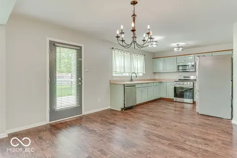 10625 Gathering Drive Indianapolis IN 46259