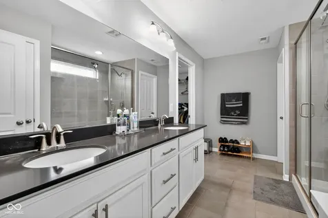 15577 Whelchel Drive Fishers IN 46037