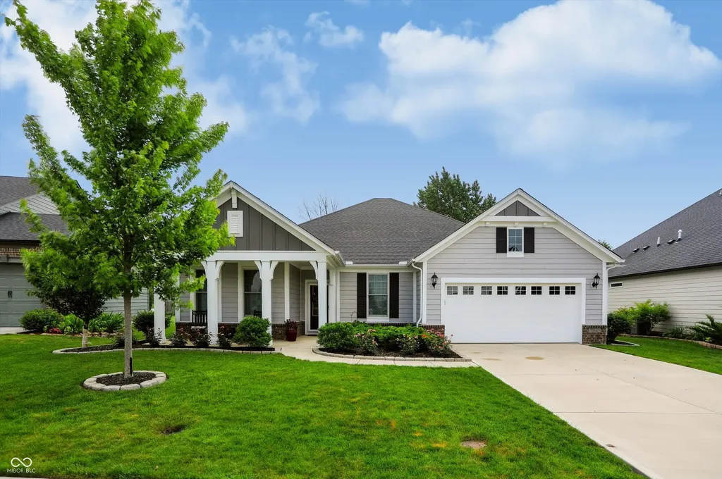 15849 Hush Hickory Bend Westfield IN 46074