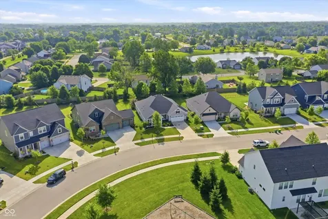 15849 Hush Hickory Bend Westfield IN 46074