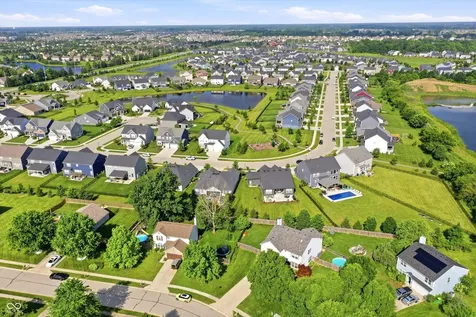 15849 Hush Hickory Bend Westfield IN 46074