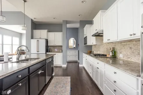 1587 Birdsong Drive Westfield IN 46074