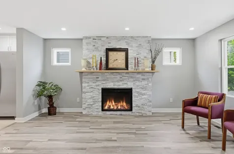 209 N Hamilton Avenue Indianapolis IN 46201