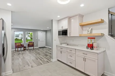 209 N Hamilton Avenue Indianapolis IN 46201