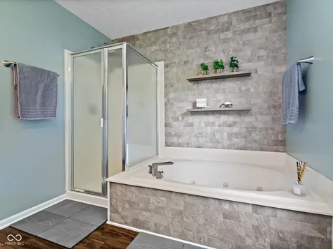 19215 Searay Drive Noblesville IN 46060
