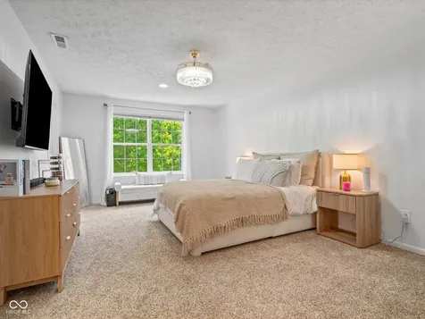 19215 Searay Drive Noblesville IN 46060