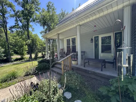 938 W 425 S Rockville IN 47872