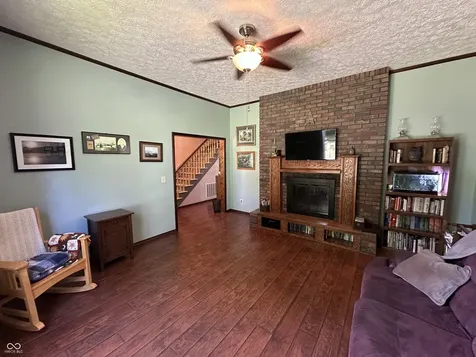 938 W 425 S Rockville IN 47872