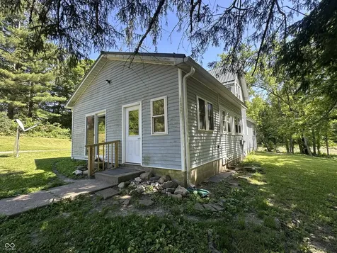 938 W 425 S Rockville IN 47872
