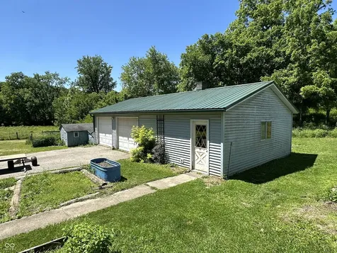 938 W 425 S Rockville IN 47872