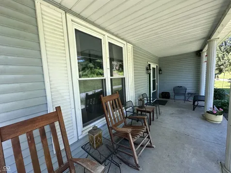 938 W 425 S Rockville IN 47872