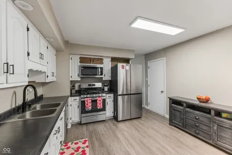 4161 Moline Drive Indianapolis IN 46221