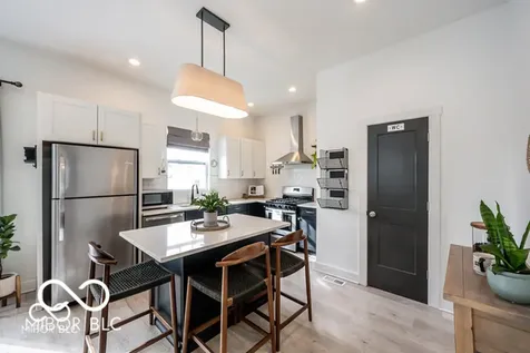 267 Iowa Street Indianapolis IN 46225