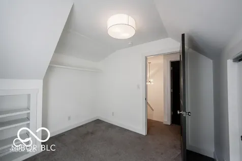 267 Iowa Street Indianapolis IN 46225