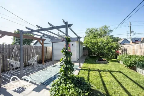 267 Iowa Street Indianapolis IN 46225