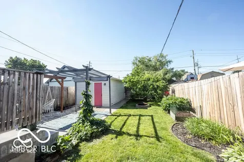 267 Iowa Street Indianapolis IN 46225